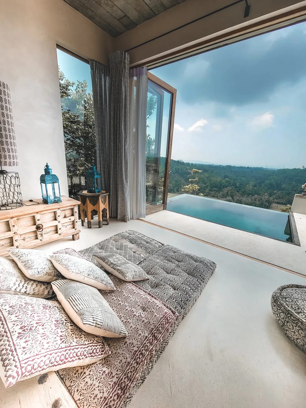 Pool Villa - Image 2