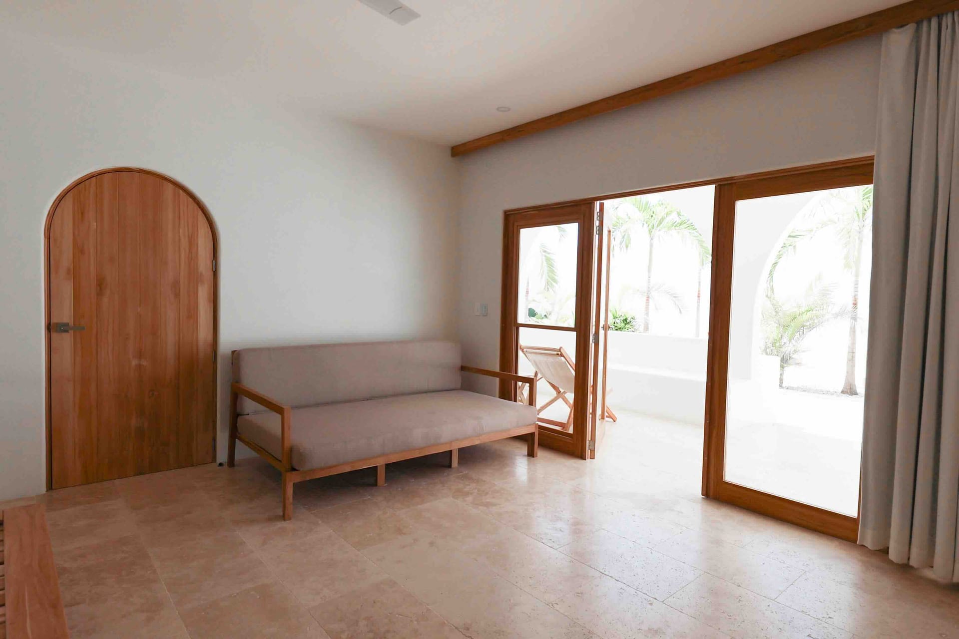 Grand Suite - Image 2