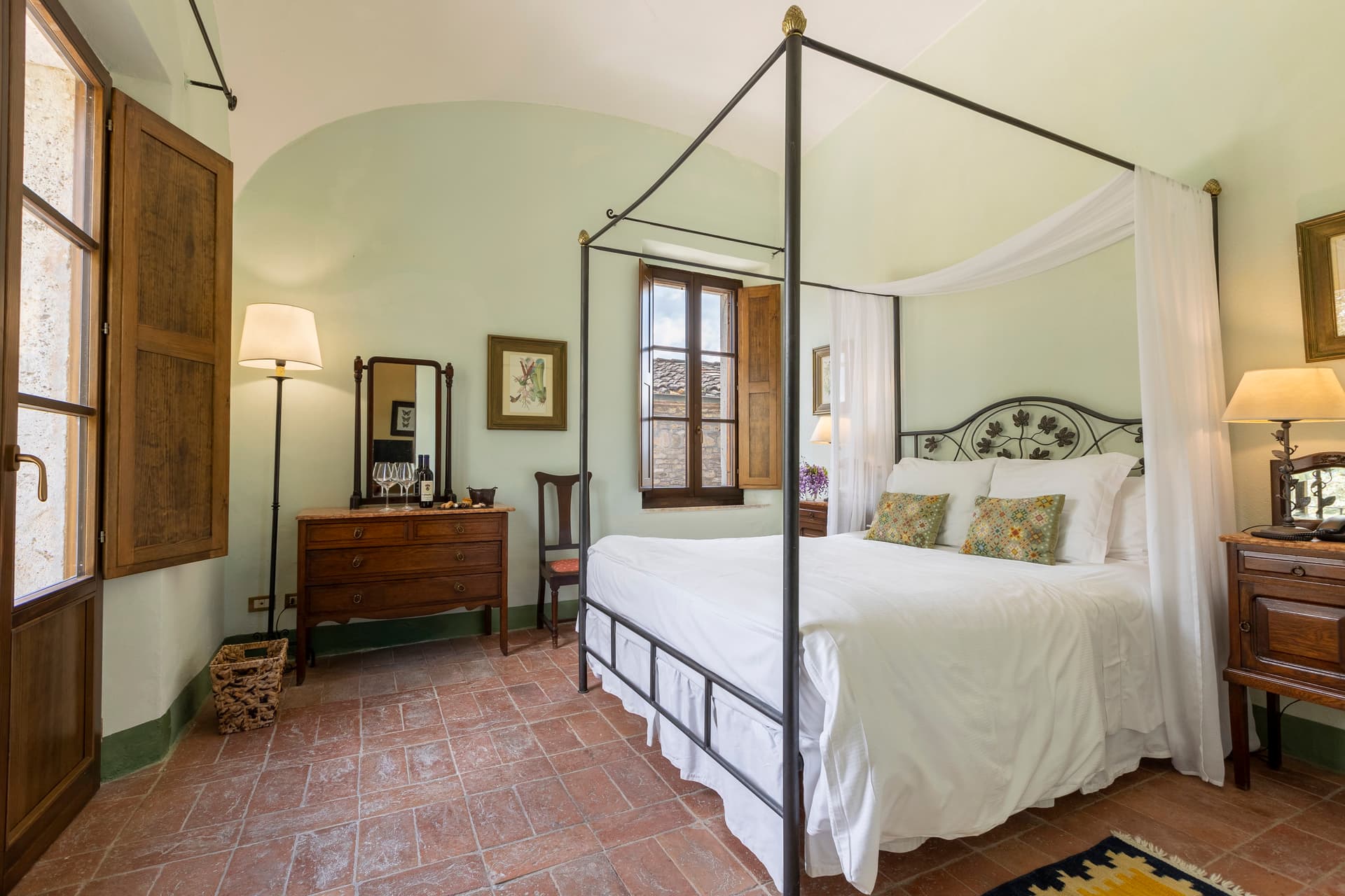 Suite Room